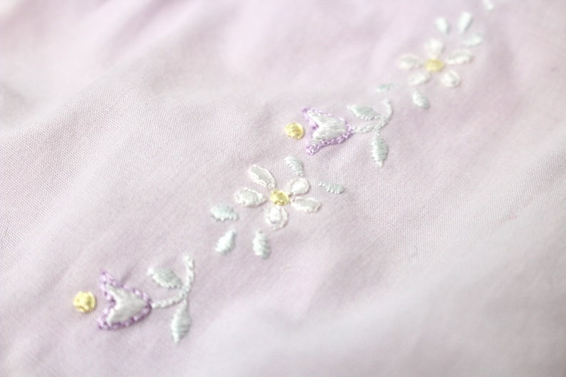 Vintage Lilac Purple Embroidered Floral Baby Girl Dress and Bloomer Set Size 69 Mo