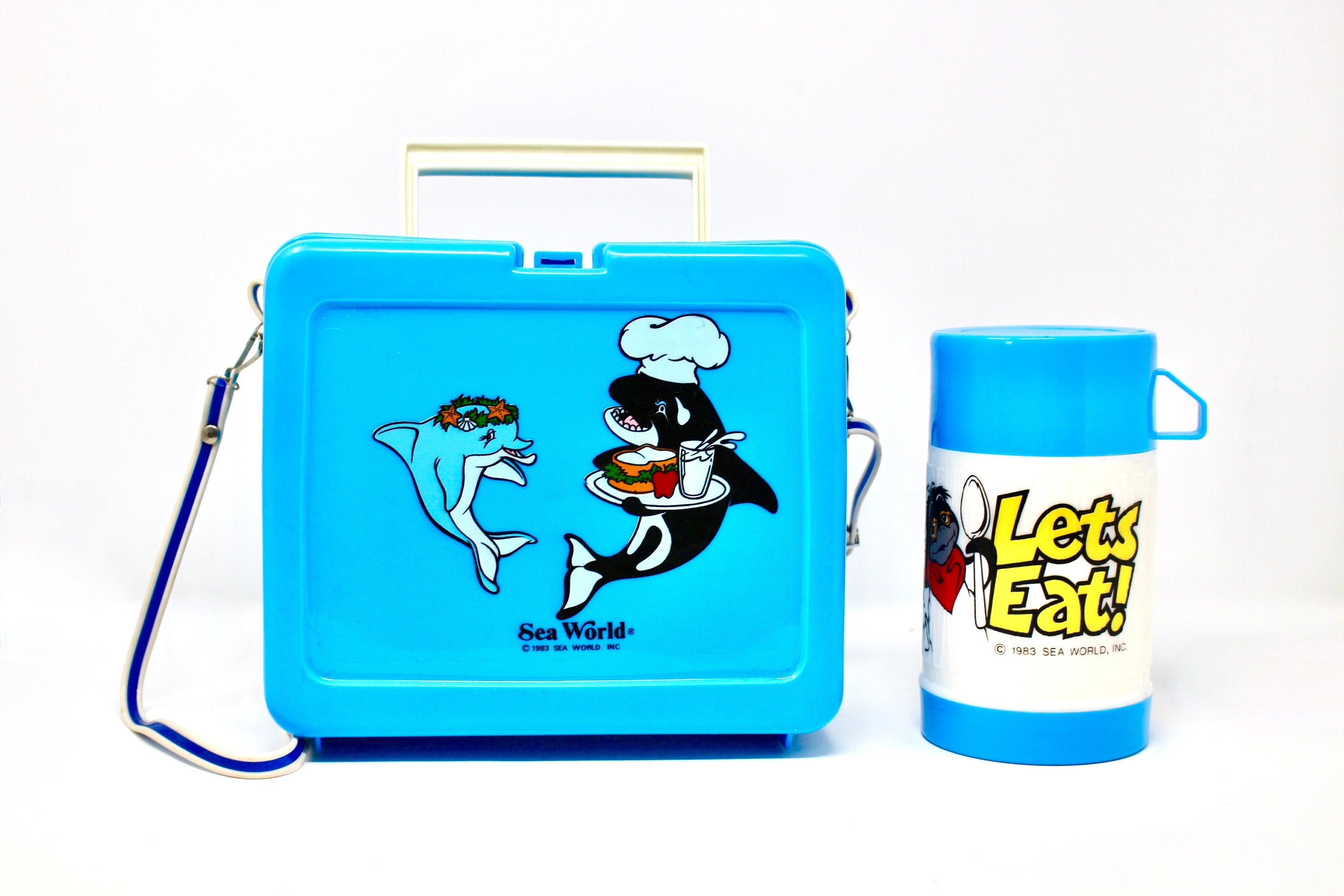 Vintage 80s Sea World Shamoo Dolphin Aladdin Plastic Blue Lunch