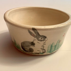 Handgemachter Übertopf aus Ton - Süßer Hase