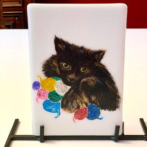 Fused Glass Cat w Yarn Balls Display, Hand Painted, Unique Design, Great Gift for Cat Lovers and All Occasions