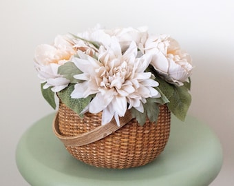 Floral arrangement in basket, table centerpiece, beige home decor, vintage basket, wedding decor, floral gift, bouquet, gift for her