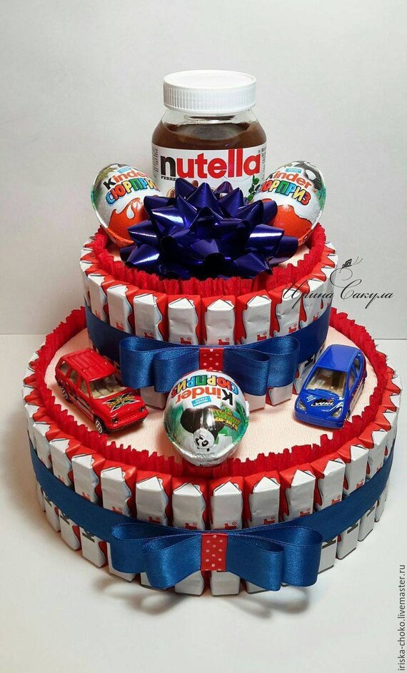 Kinder Cake Avec Des Jouets Et Nutella30 Cm 12 Pouces Cadeau Etsy