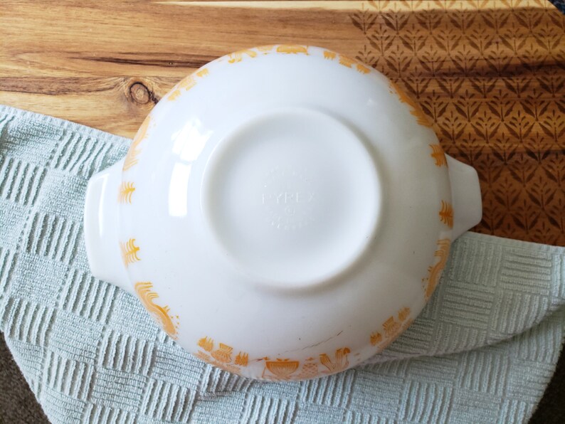 RARE Vintage Pyrex Orange Butterprint 444