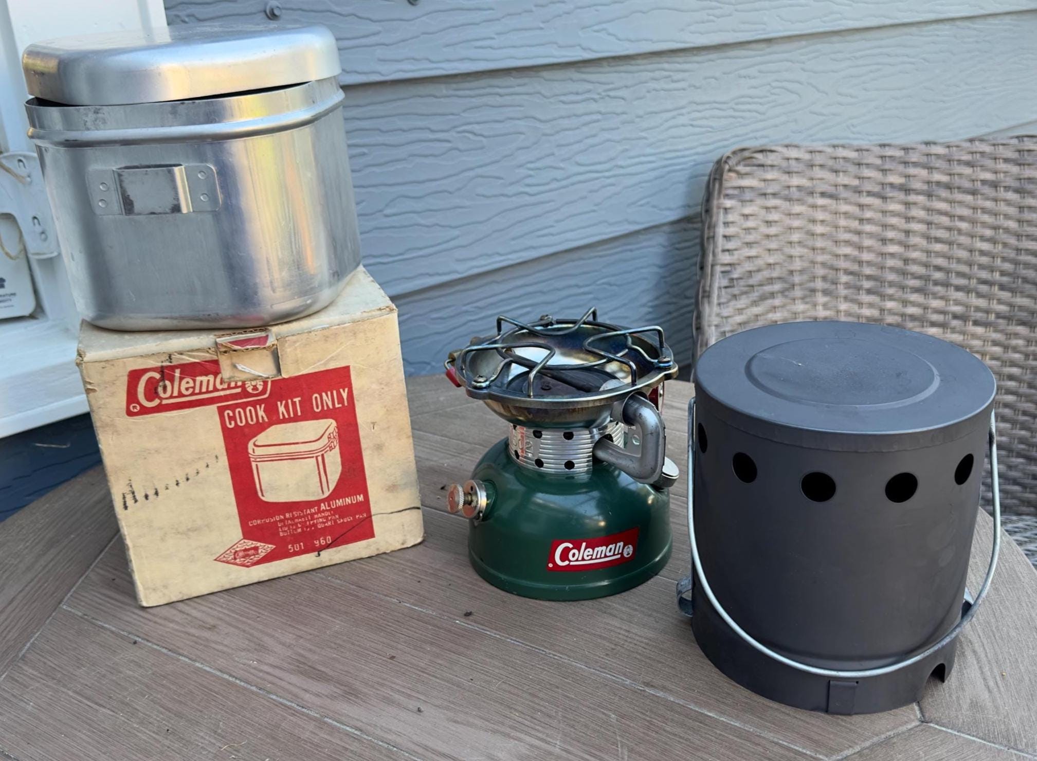 Coleman 502 Camp Stove Coleman 502 Single Burner Stove
