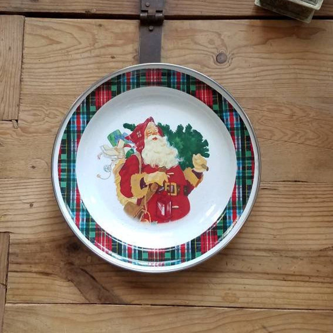 Vintage Enamelware Santa Claus St. Nick Bowl and Plate Etsy