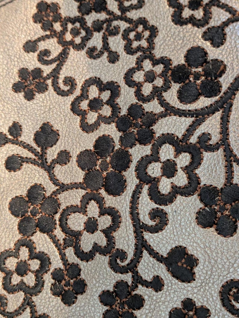 Brighton Handbag Embroidered Flowers Leather Metallic Pewter w/ Tassel Purse HTF image 4