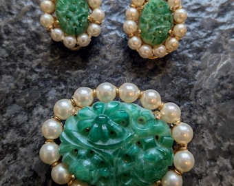 VINTAGE Marvella-set parels van imitatiejade en parels met broche en oorbellen