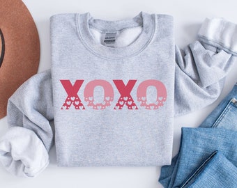 XO Crewneck Sweatshirt X O Gift for Women Gift for her Love sweatshirt Best Friend Sweatshirt Gift