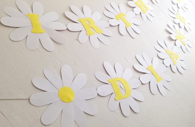 Daisies Baby Shower Banner Daisies Birthday Banner Personalized Daisy Birthday Banner Daisy Summer Party Bridal Shower Decor