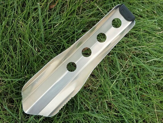 ultralight backpacking shovel