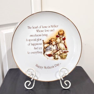 Holly Hobbie Happy Mother&#39;s Day Commemorative Edition Plate