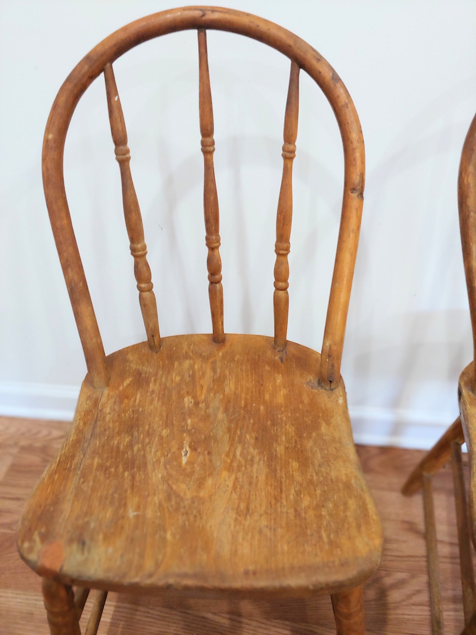 Antique Spindle Back Bow Back Windsor Chair Dining Etsy