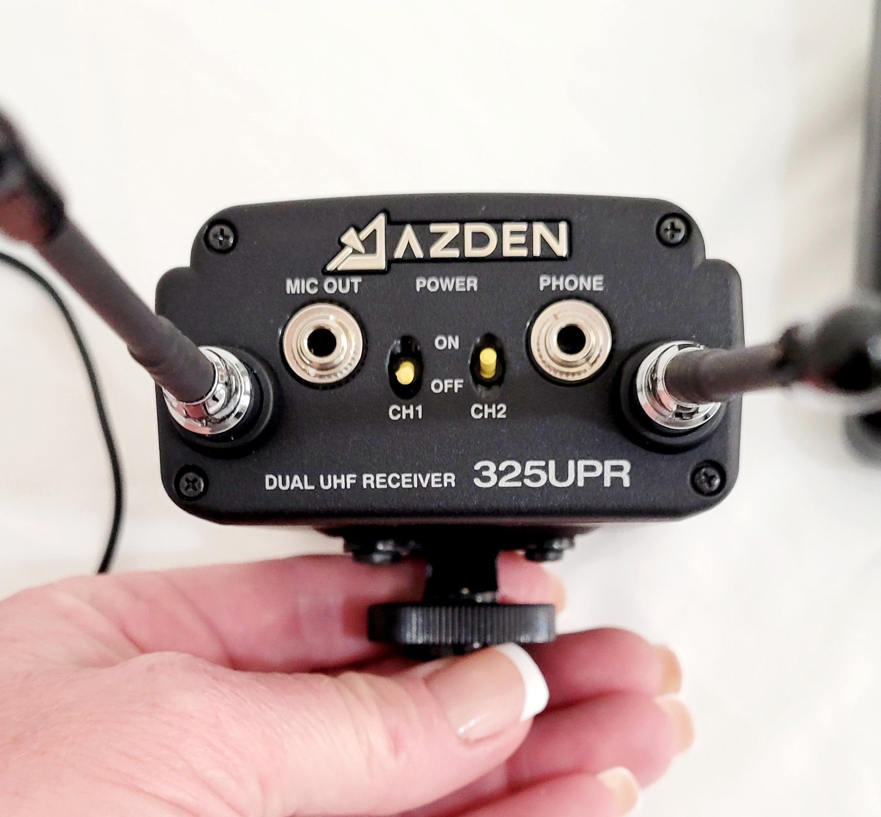 【AZDEN/DUAL UHF RECEIVER/325UPR/55BT】 AZDEN/DUAL UHF RECEIVER/325UPR/55BT】 Azden 325UPR Dual