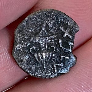 Jewish War Against Rome Year 3 (AD 68) Genuine Ancient Bronze Prutah - Rare - Grape Leaf/Amphora