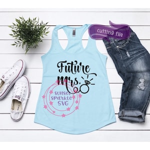 Zukünftige Frau SVG, Verlobung, SVG-Dxf-Png-Datei für Cricut und Silhouette, Braut zu sein, Verlobung, Off-The-Market-Svg