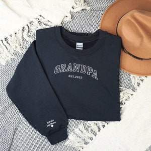 Custom Embroidered Sweatshirt, Name On Sleeve With Heart, Grandpa Shirt With Date, Daddy Est Year Shirt, Gift For New Dad, Father&#39;s Day Gift