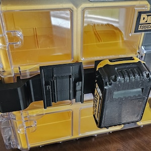 DEWALT ToughSystem 2.0 organizer battery holder