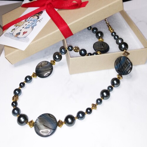 Iridescent Green Fresh Water Pearl Necklace, Womens shops Pearl Necklace, Statement Jewelry, N03033