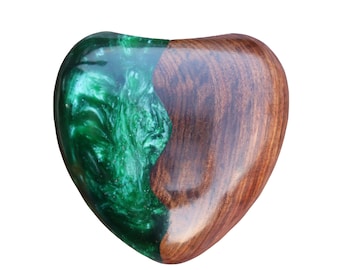 Heart Shape Custom Urn for pet - Wooden mix Resin Cremation Pet Urn for Dogs or Cat - Keepsake Pet Memorial Urn for Ashes