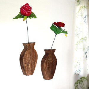 Holz Hängevase für Grünpflanzen oder Trockenblumen | Holzwandtasche | Handmade Blumenhalter für Wohnkultur | Personalisierte Wandhalterung Vase
