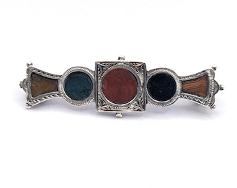 Antique Victorian Scottish Silver & Agate Brooch