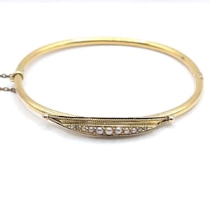 Antique Victorian 15ct gold pearl bangle bracelet