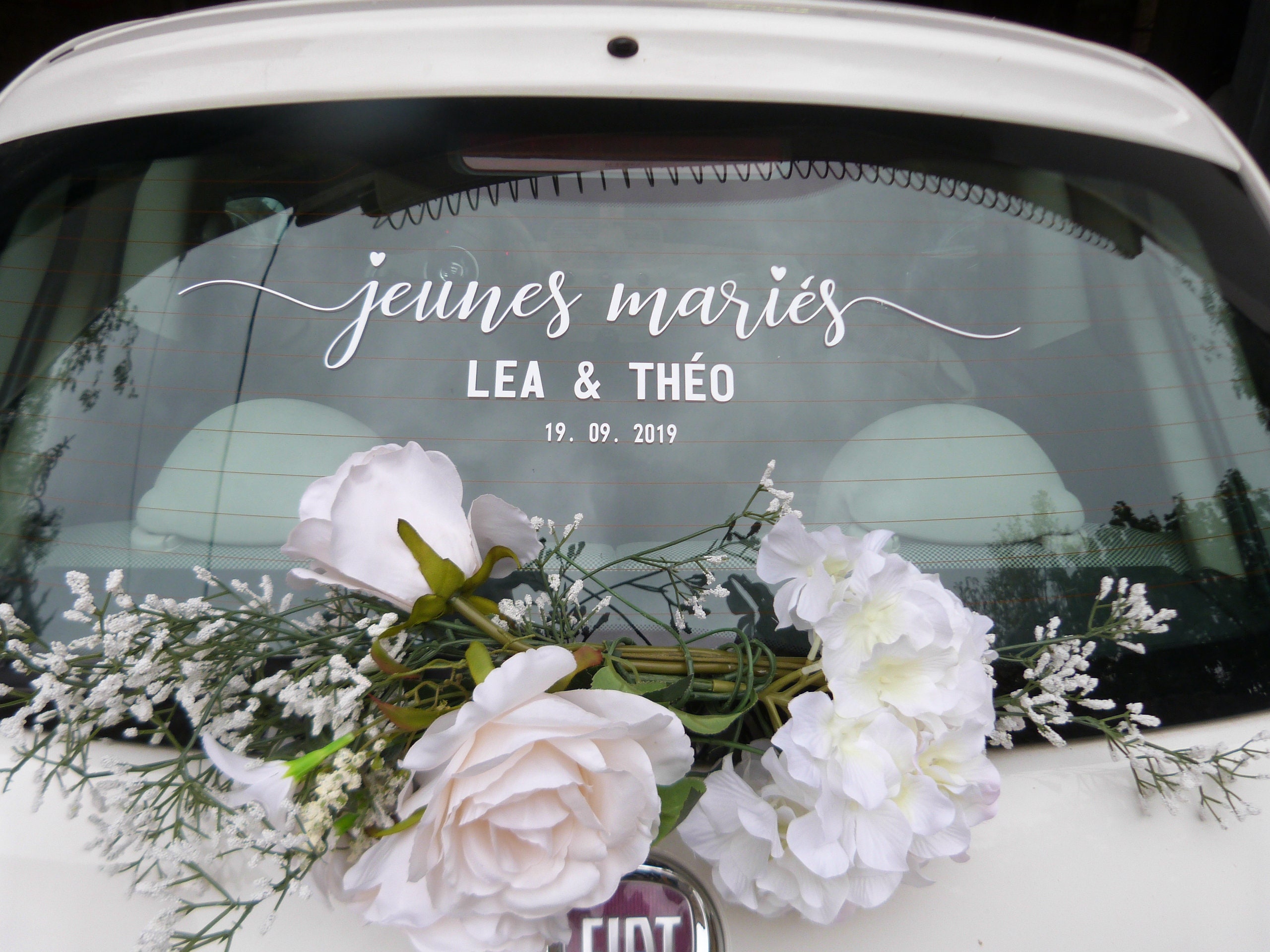 Autocollant de voiture Just Married avec cœurs, citation autocollante  murale en vinyle amovible, affiche de décoration de mode pour jour de  mariage HY2139 - AliExpress