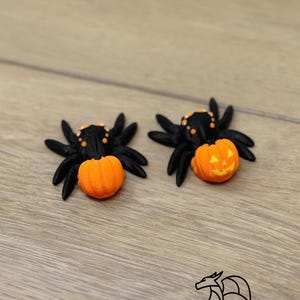 Ragno spettrale stampato in 3D con corpo di zucca / giocattolo antistress di Halloween / regalo di dolcetto o scherzetto