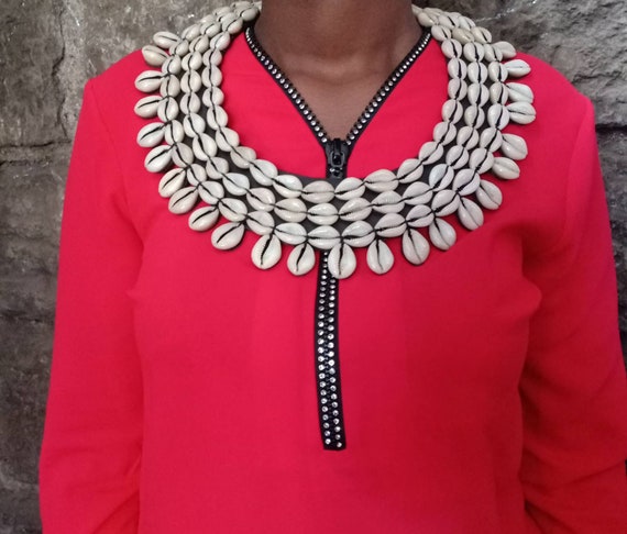 ON SALE Cowrie Shell Necklaces Wholesale african Shell Necklace