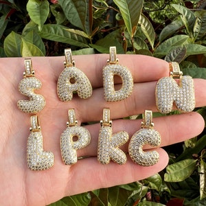 Pingente de inicial de bolha de luxo, pingente de letra de bolha personalizado preenchido com ouro 18K, colar de letras do alfabeto pavimentado com zircônia cúbica, presente para ela