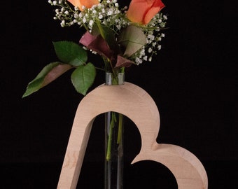 Herzvase mit Reagenzglas, Holz