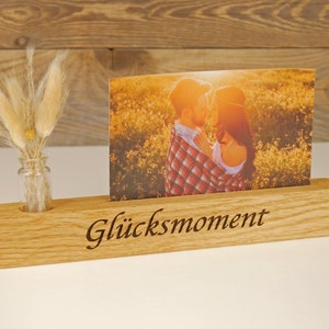 Fotobalk "Moment of Happiness" - gemaakt van eikenhout met vaas, fotobalk, kaarthouder