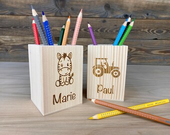 Stiftebox personalisiert aus Holz, Wunschmotiv und Name, Stiftehalter, Geschenk, für Einschulung, Kinder, Geburtstag