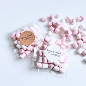 Marshmallows im Cellophanbeutel. Personalisiertes Hochzeitsgeschenk.  Gastgeschenk.  Rosa & Weiße Marshmallows. Danke Geschenk. Lehrer Geschenk