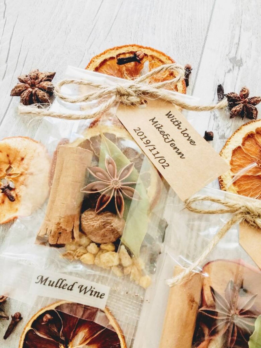 Spiced Mulled Wine DIY Gift Idea with Printable Tags