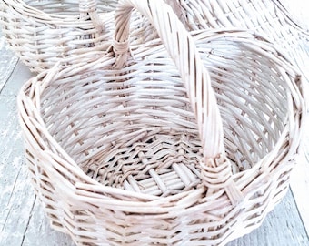 White Flower Girl Basket. Bridesmaid Flower Basket. White Mini Shopper. Children Basket.