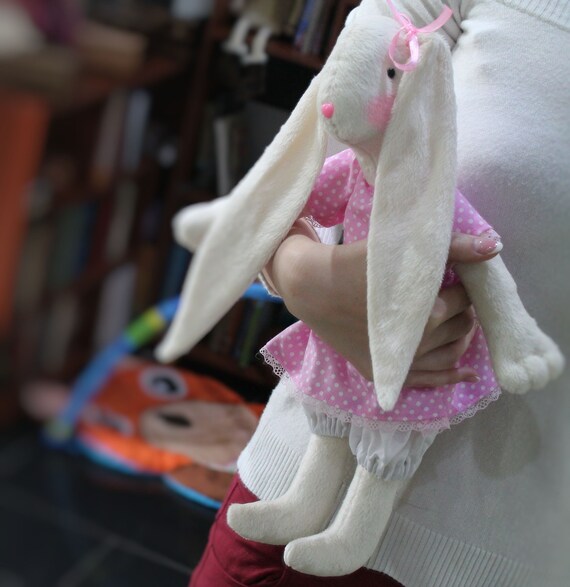 pink fluffy toy