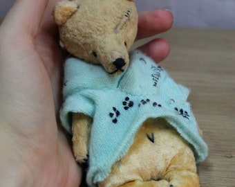 Vintage pocket teddy bear vintage teddy bear aged bear with movable head Bear in a vest with cute paws collectible teddy bear mini teddy toy