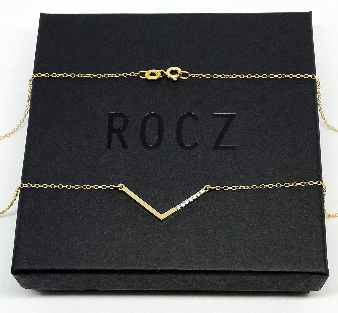 Gold V Pendant Necklace. 24k Vermeil Gold Fine Chain Necklace. Etsy UK