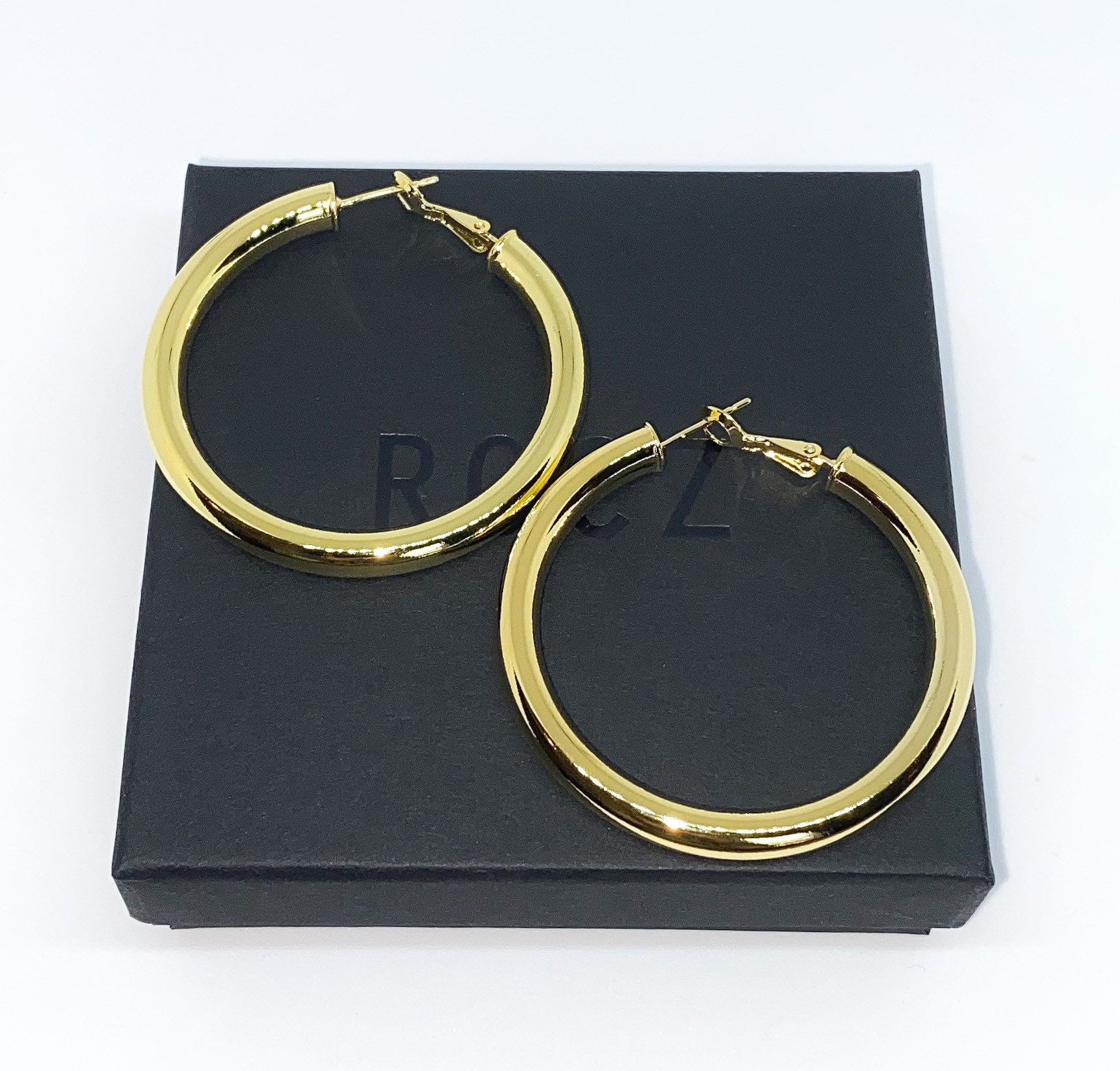 Gold Large Bamboo Name Hoop Earrings – Be Monogrammed