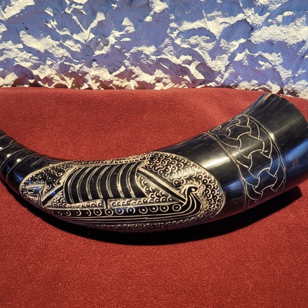 Viking Ship Drinking Horn Scrimshaw Beer Mug Stand and Holster