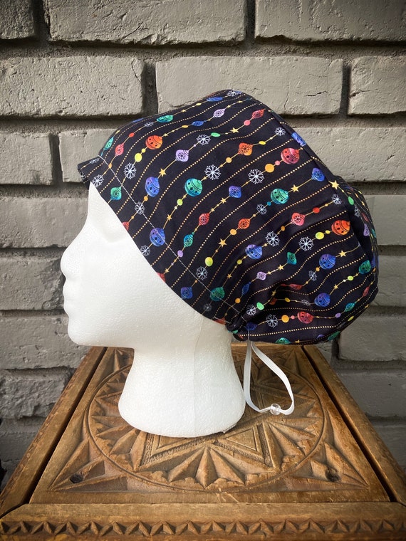 Christmas Scrub Cap, Surgical Scrub Cap, Scrub Cap for Woman, Scrub Hats, Euro Scrub Cap for Woman with Toggle, Ornament