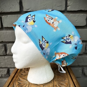 Casquette de récurage pour chien, Bonnet de chirurgie chirurgicale, Bonnets de récurage pour femme, Chapeaux de récurage, Casquette de récurage Euro, Casquette de récurage avec boutons, Bonnet de récurage avec boutonnière