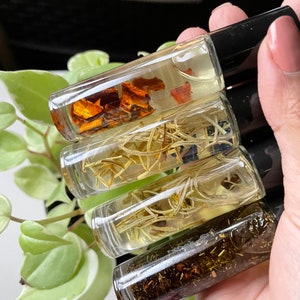 CUSTOM Herbal Essential Oil Blend Roll On | toxin free perfume oil