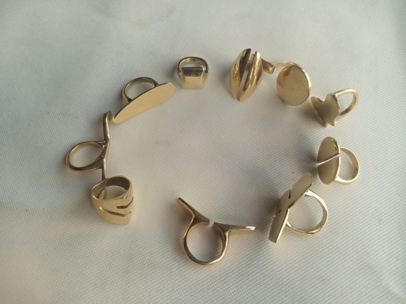 Statement rings On sale jewelry for women,signet rings 10 wholesale Assorted rings circle rings.