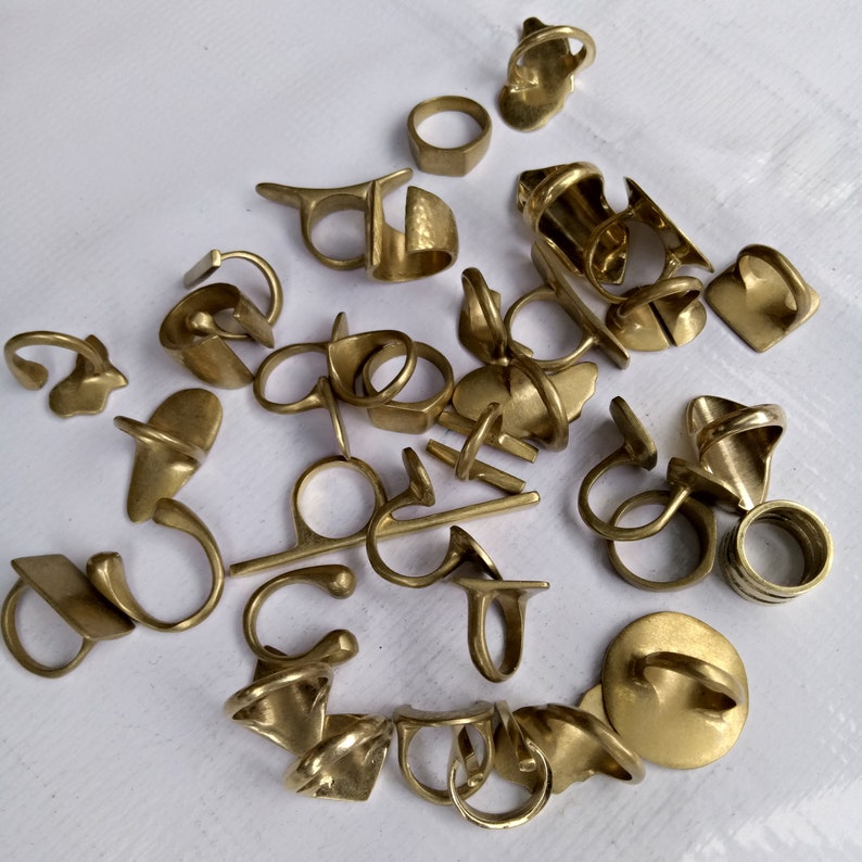 Statement rings On sale jewelry for women,signet rings 10 wholesale Assorted rings circle rings.