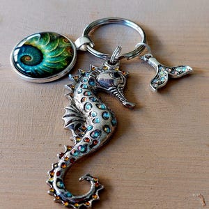 Seahorse keychain
