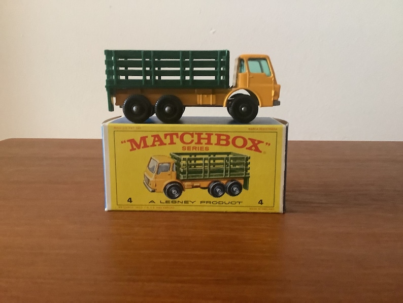 Matchbox Superfast MB4 Stake Truck Camion de Transport