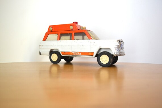 tonka jeep ambulance