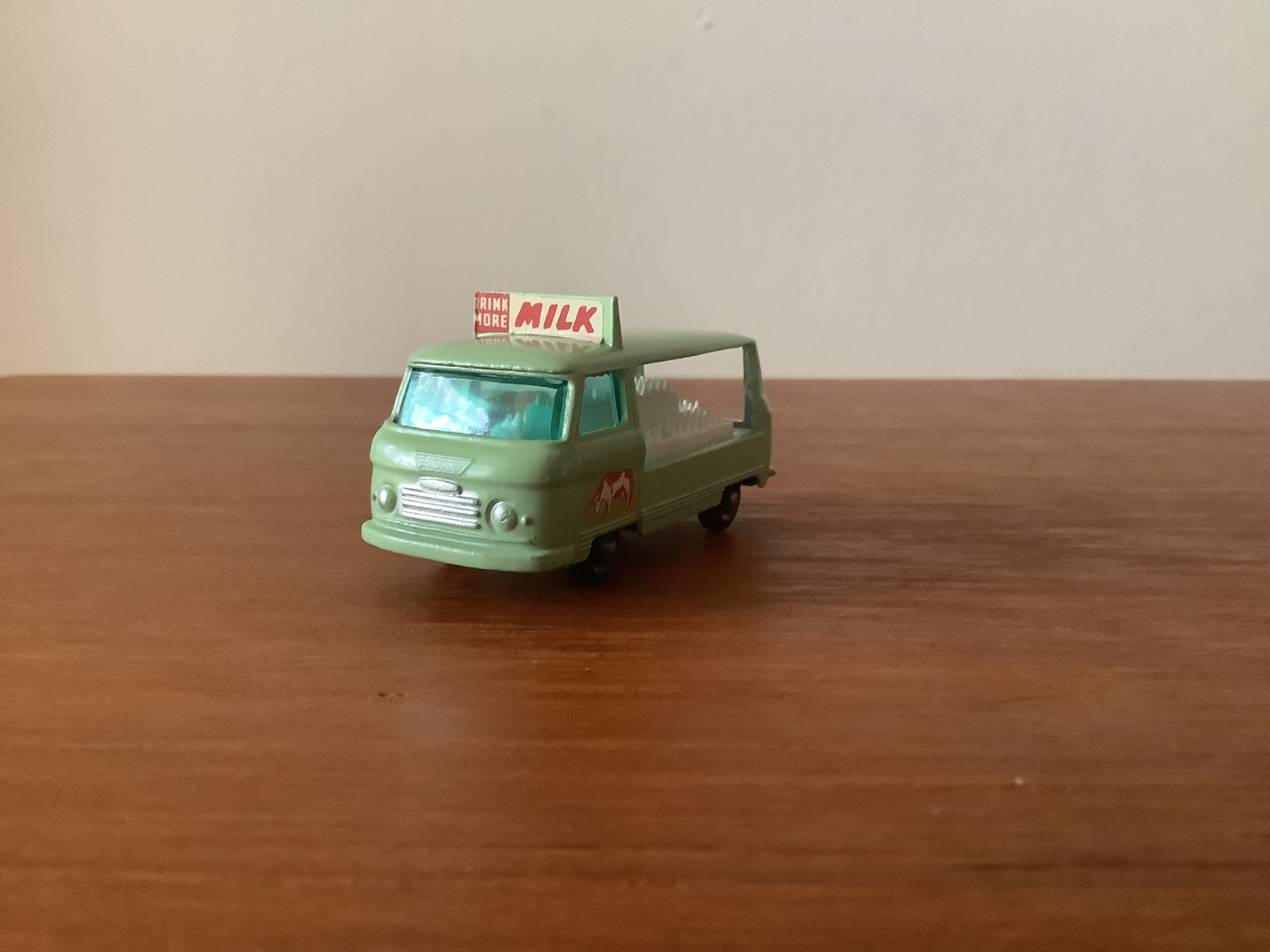 Rare Matchbox Series Toys No. 21, Milk Delivery Truck Superb